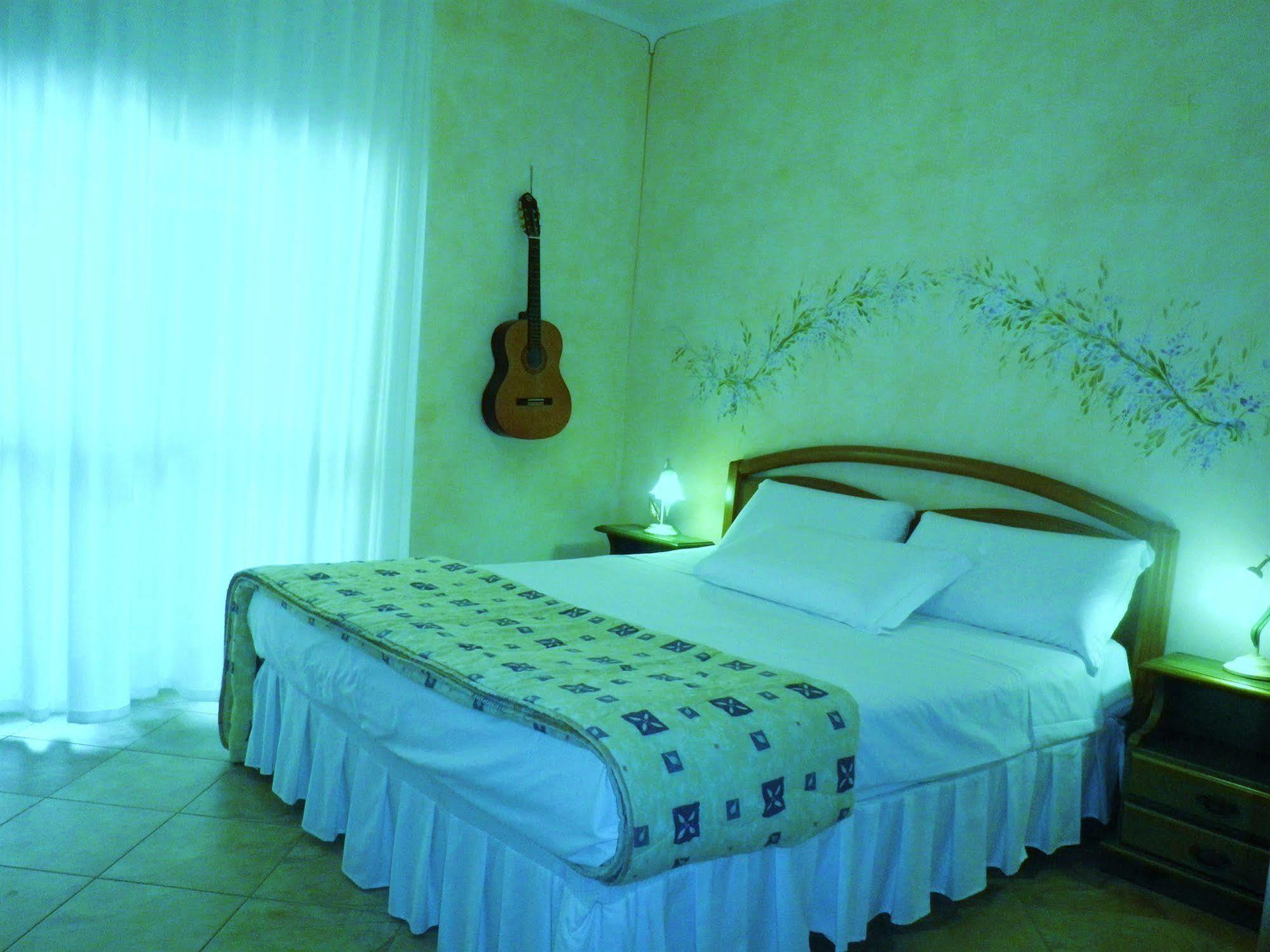 Elisart Guest House Alghero Extérieur photo