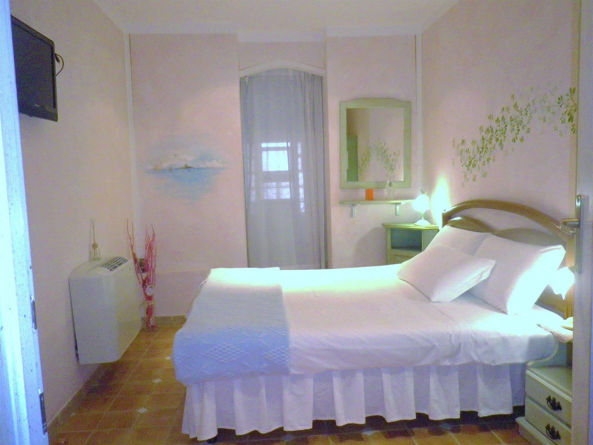 Elisart Guest House Alghero Extérieur photo