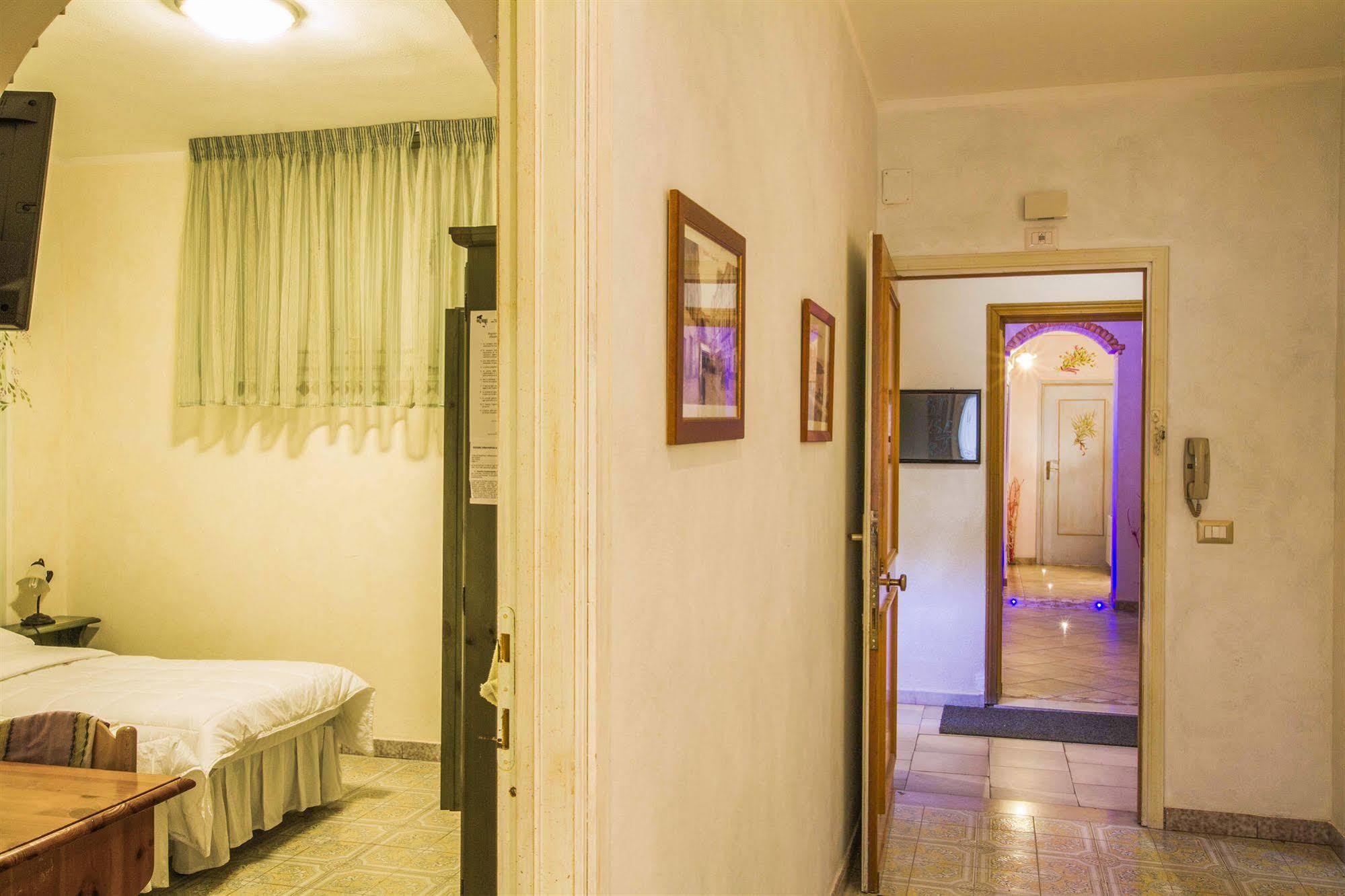 Elisart Guest House Alghero Extérieur photo